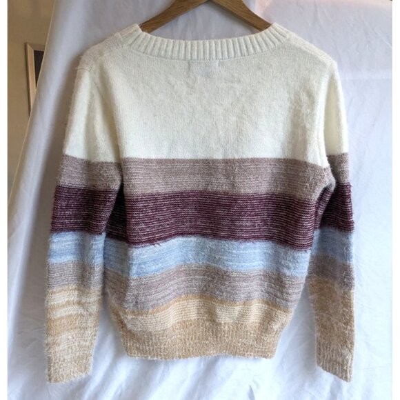 FATE Fuzzy Knit Colorblock Sweater Ivory Burgundy Striped - Cozy & Warm Size S - Picture 7 of 7